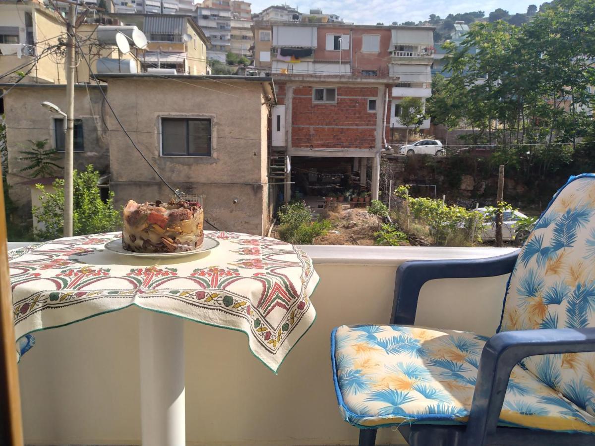 Central Condos Sarande Exterior photo