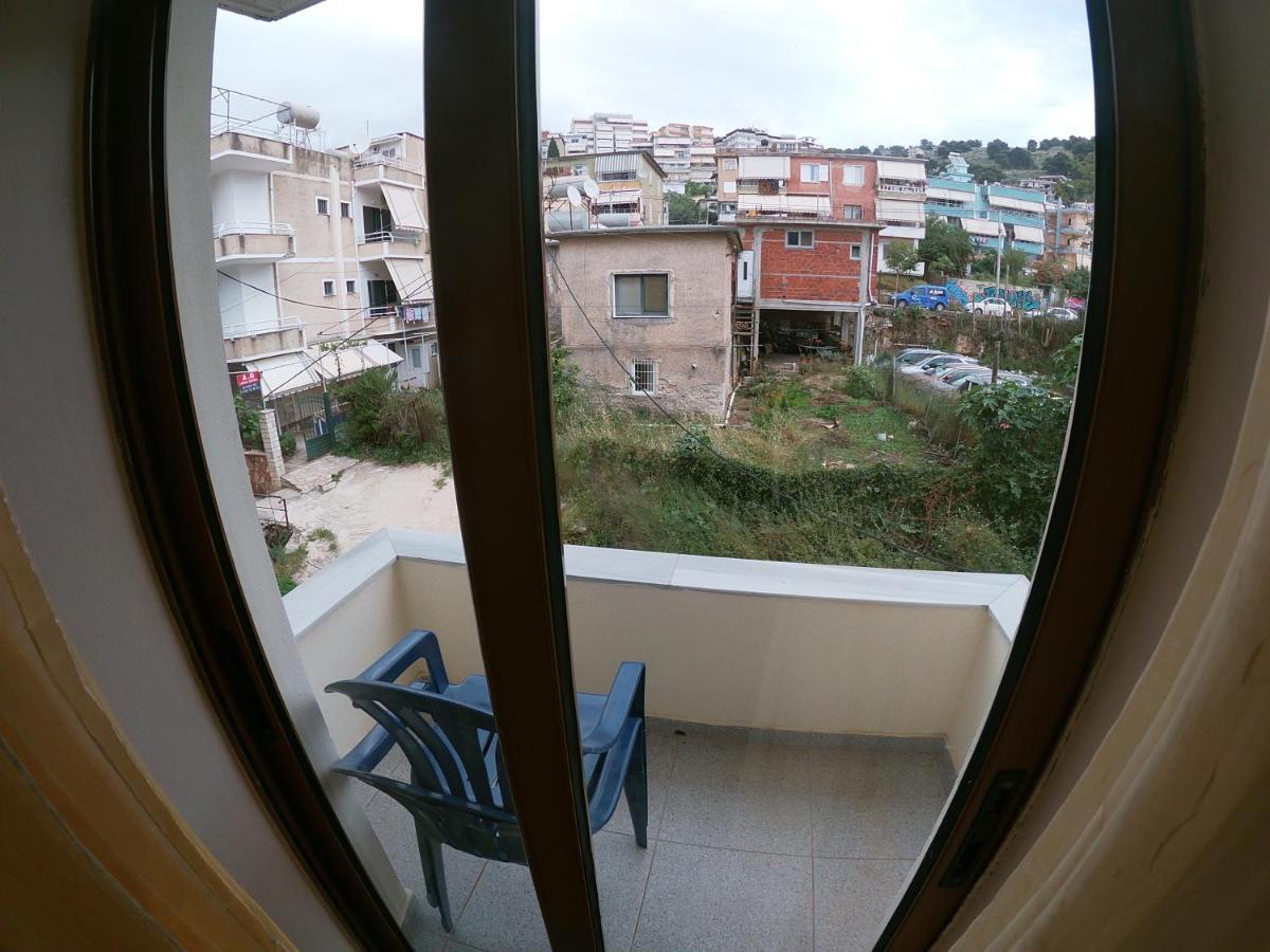 Central Condos Sarande Exterior photo